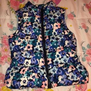 Blue flower vest size: S 5/6T